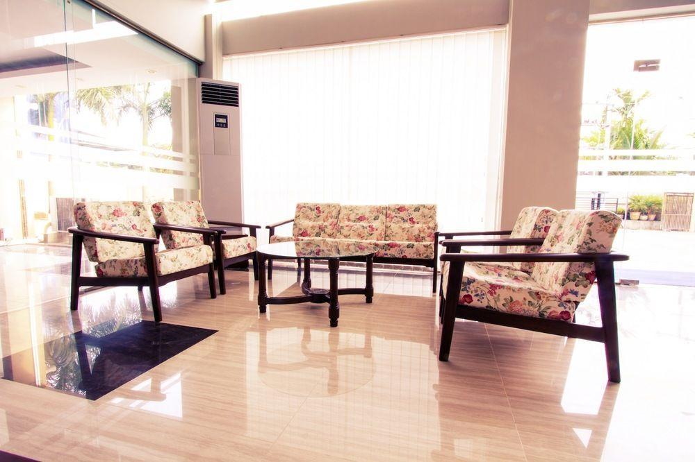 Hotel Yankin Yangon Exterior foto