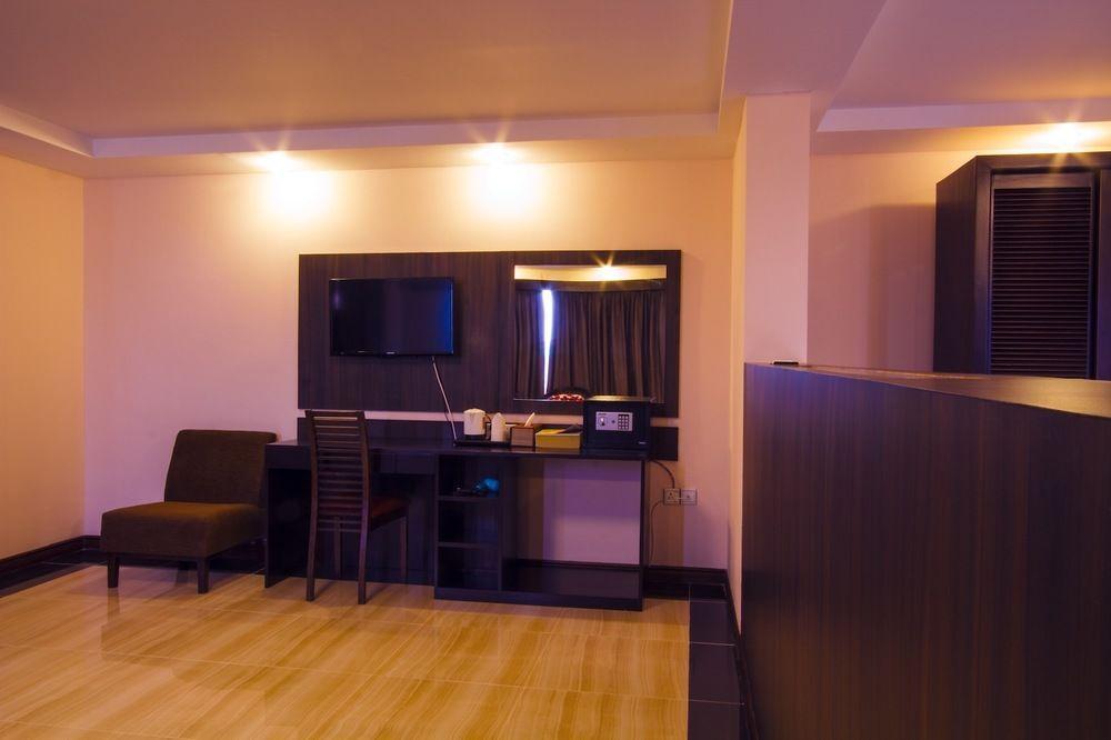 Hotel Yankin Yangon Exterior foto