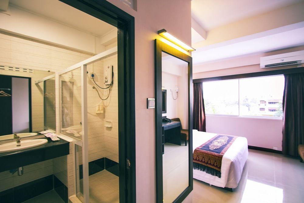 Hotel Yankin Yangon Exterior foto
