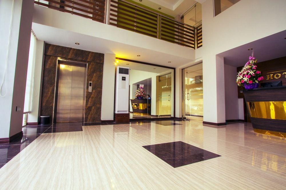 Hotel Yankin Yangon Exterior foto