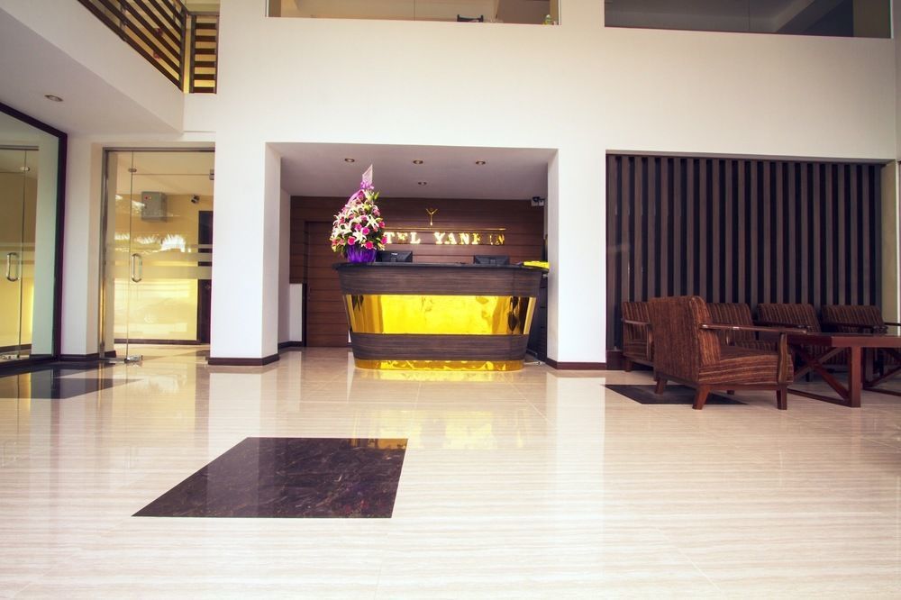 Hotel Yankin Yangon Exterior foto